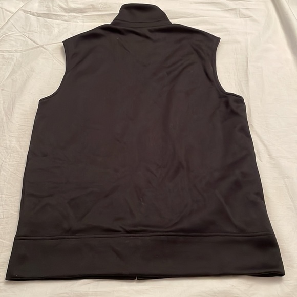 Men’s black Kenneth Cole zip up sleeveless vest - Picture 6 of 8